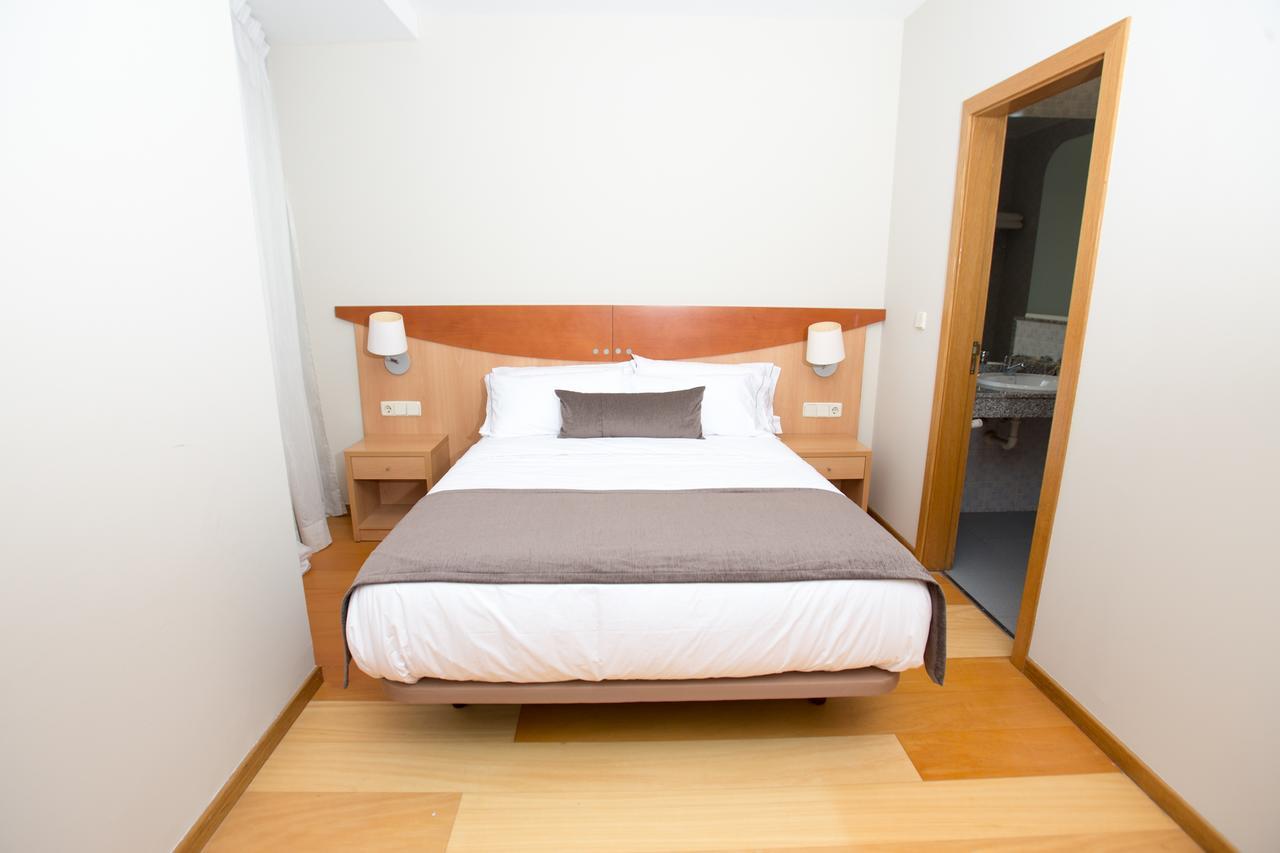 Real Hotel *